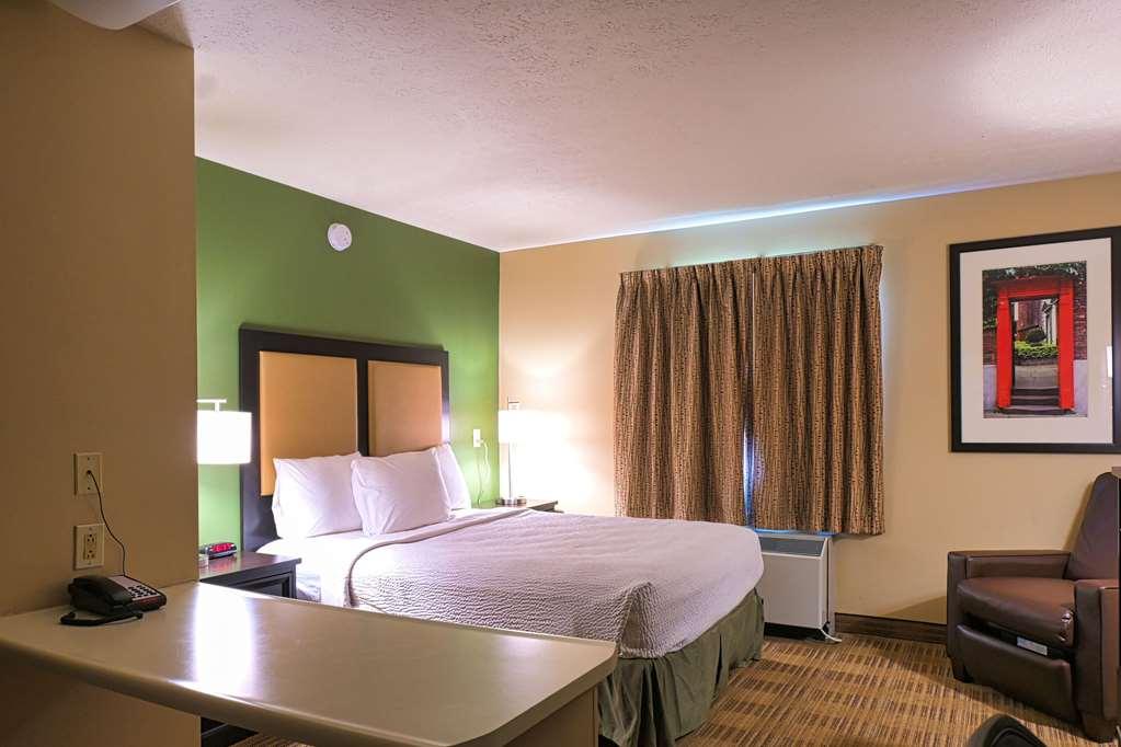 Suburban Studios Louisville East Quarto foto