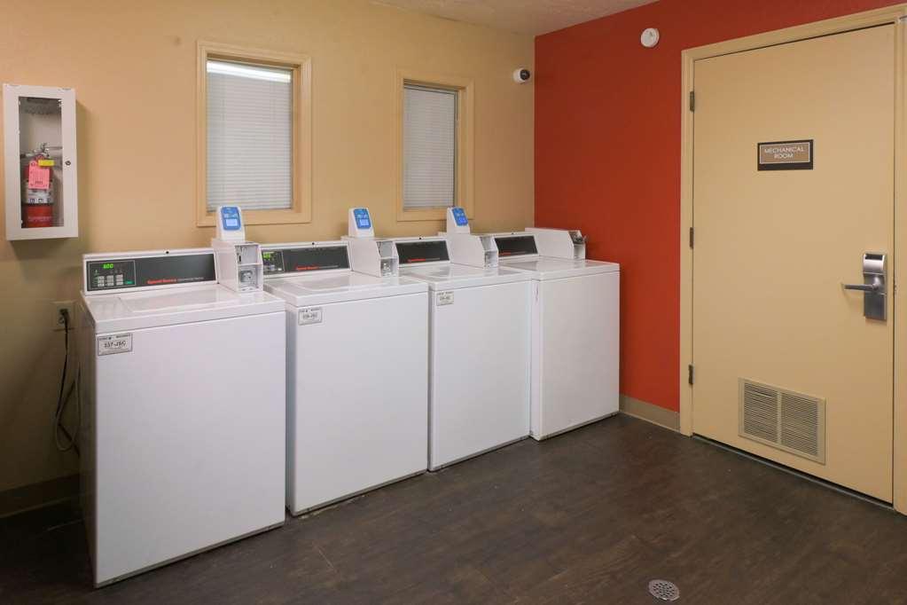 Suburban Studios Louisville East Facilidades foto