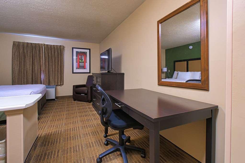 Suburban Studios Louisville East Quarto foto