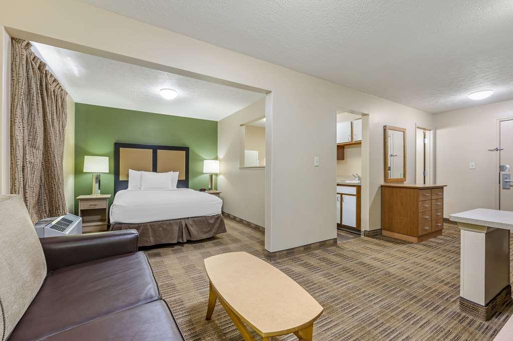 Suburban Studios Louisville East Quarto foto