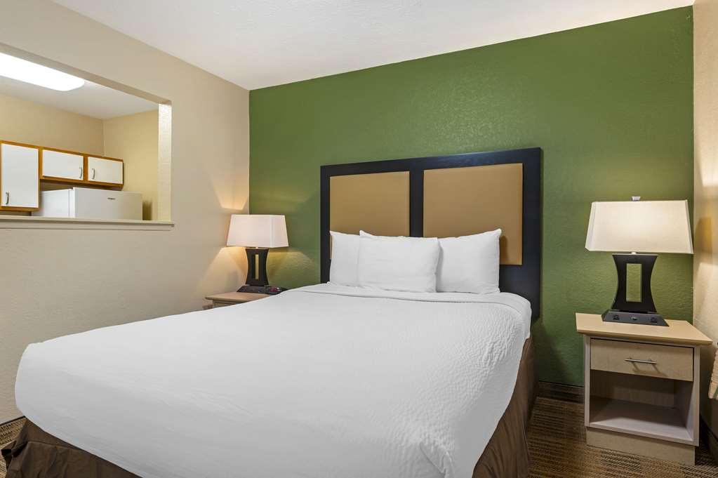 Suburban Studios Louisville East Quarto foto