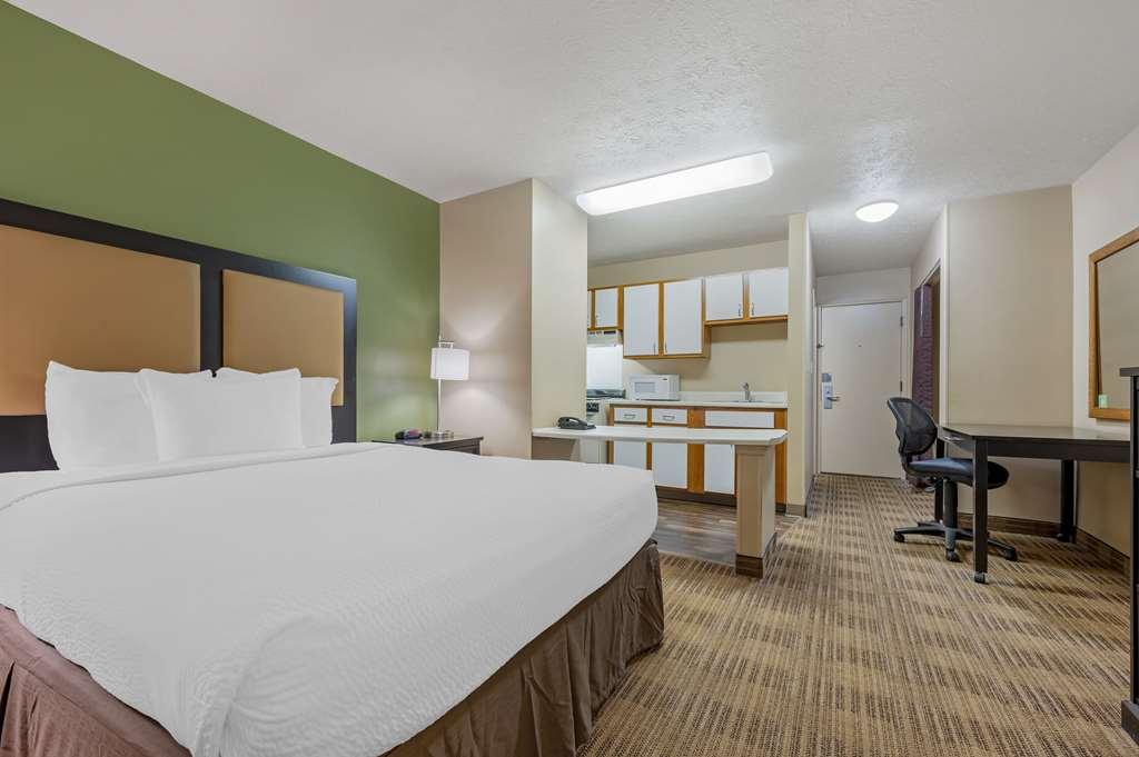 Suburban Studios Louisville East Quarto foto